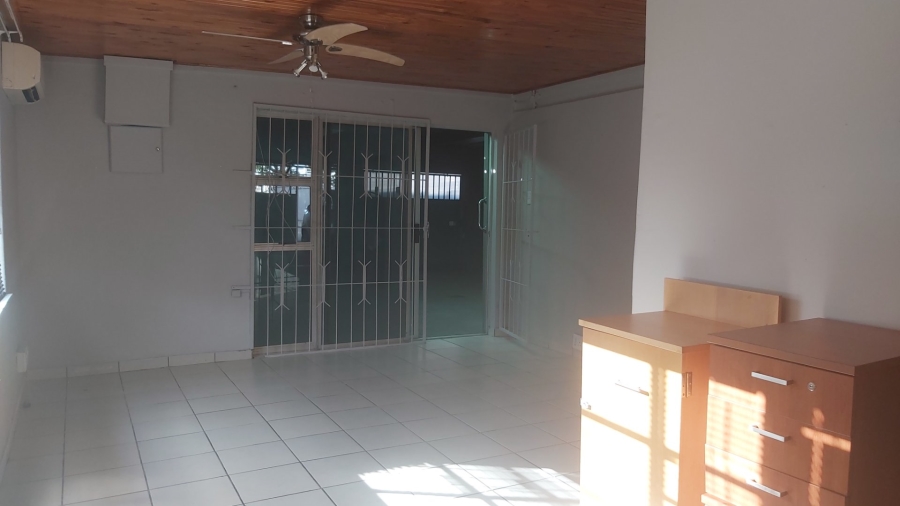 To Let 1 Bedroom Property for Rent in Generaal De Wet Free State